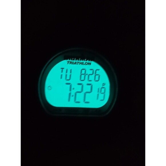 Timex Ironman Classic 30 Lap Watch 45mm Indiglo WR100M New Battery Quartz Mens - Picture 3 of 11